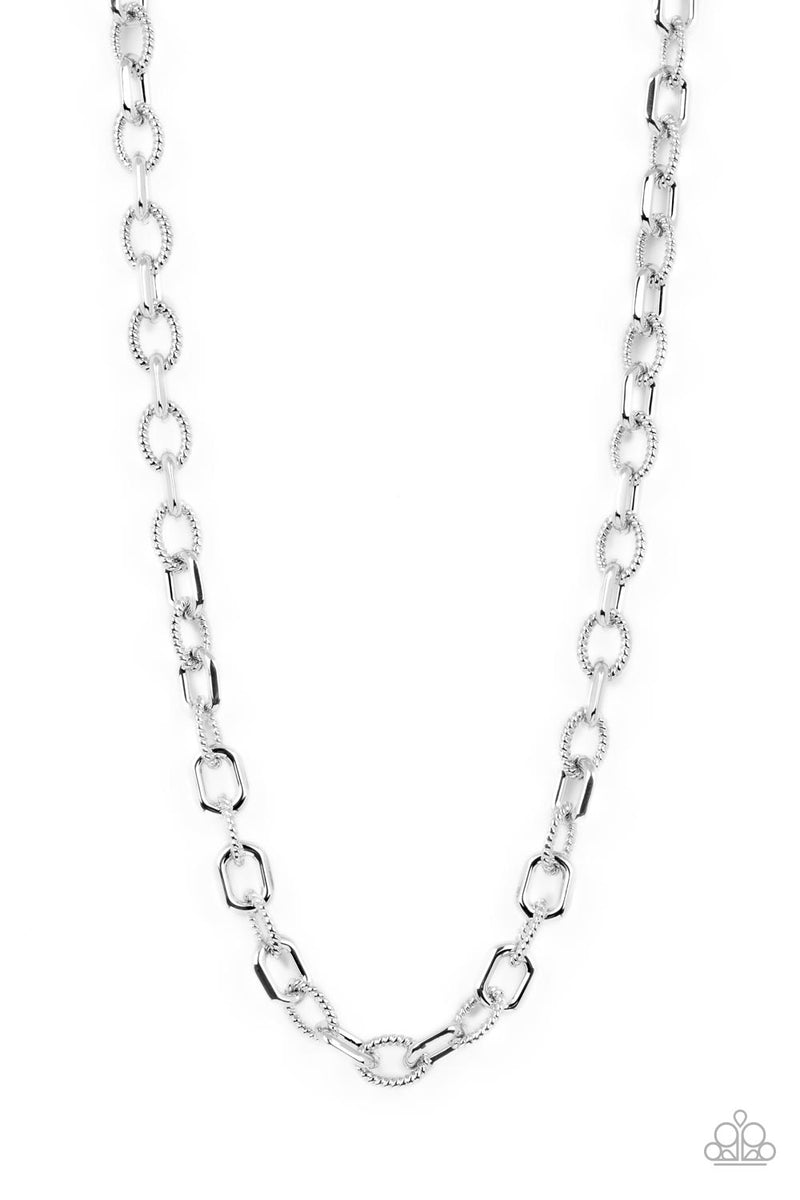 – Sugar Chain and Necklace Jewelry Modern - Silver Urban Bling Paparazzi - Motorhead Accessories Bee