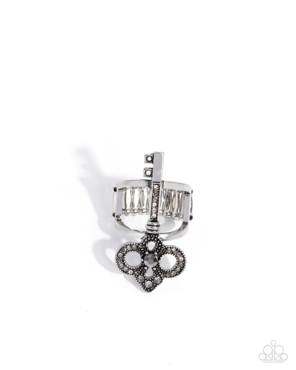 Knockout Key - Silver Key Ring – Sugar Bee Bling - Paparazzi Jewelry ...