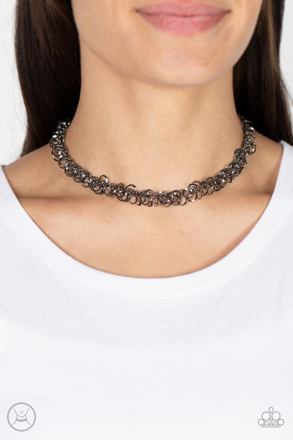 Long Gunmetal Choker Paparazzi In No Time Flat Gunmetal Black
