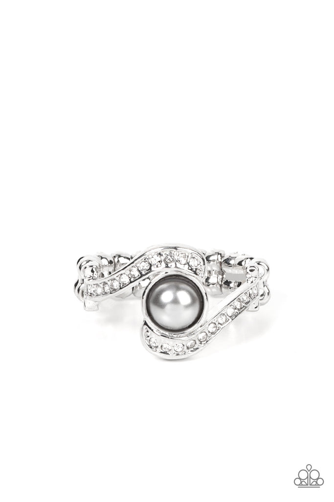Paparazzi ♥ Give It A PEARL! ♥ Ring – LisaAbercrombie