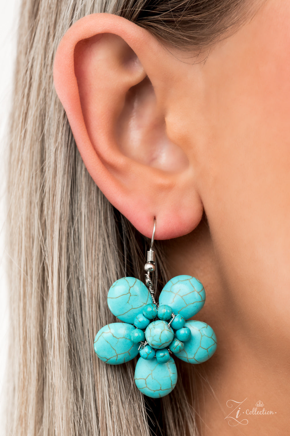 Genuine - Turquoise Flower - 2021 Zi Collection Paparazzi